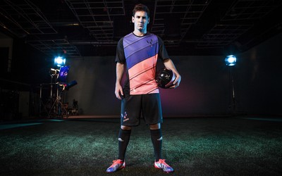 球王会-佩德里这视野绝了